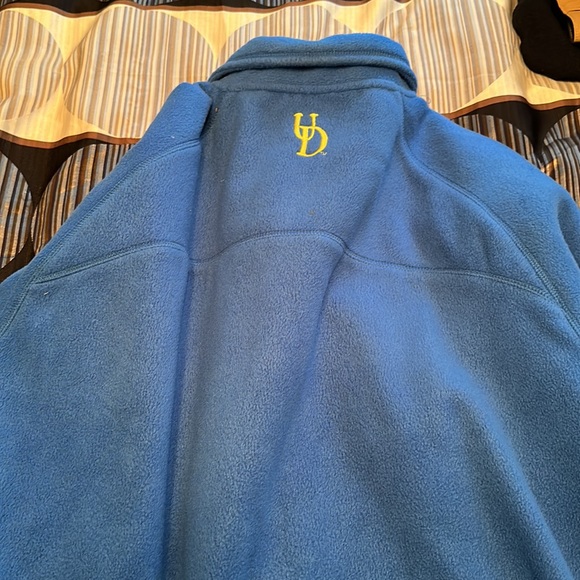 University of Delaware fleece - Picture 4 of 4